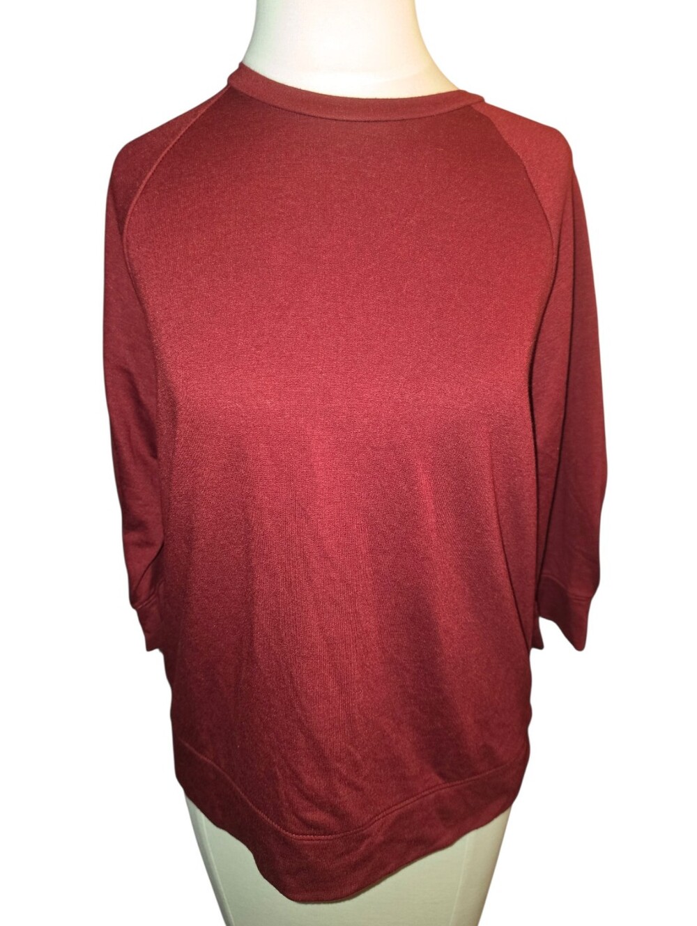 7/2/45. Womens Banana Republic Maroon Crewneck Sweater